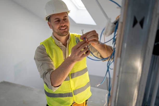 Best Emergency Electrical Repair  in Berkshire Lakes, FL